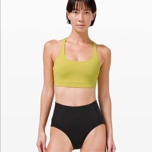 Lululemon Energy Bra in Yellow Pear size 10